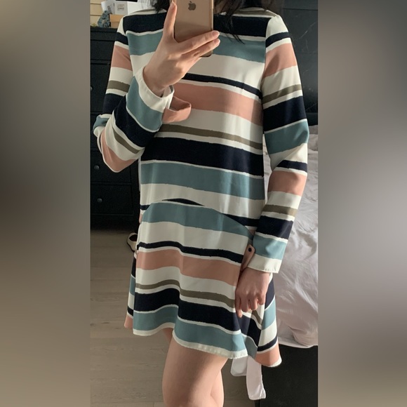 Spring Zara dress - Picture 2 of 4